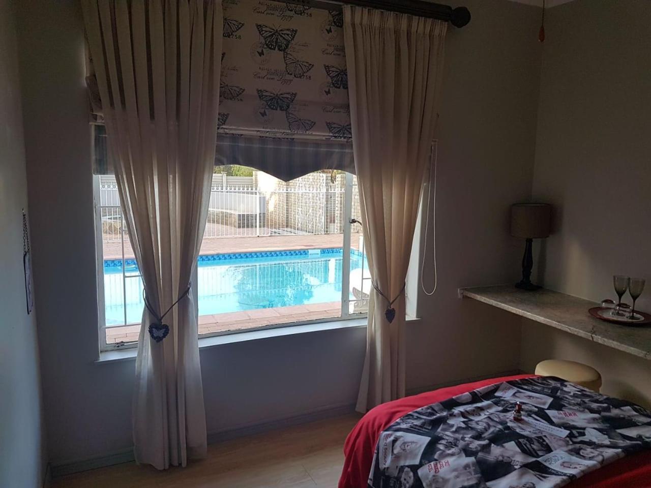 @Home Guest House Zeerust Kamer foto